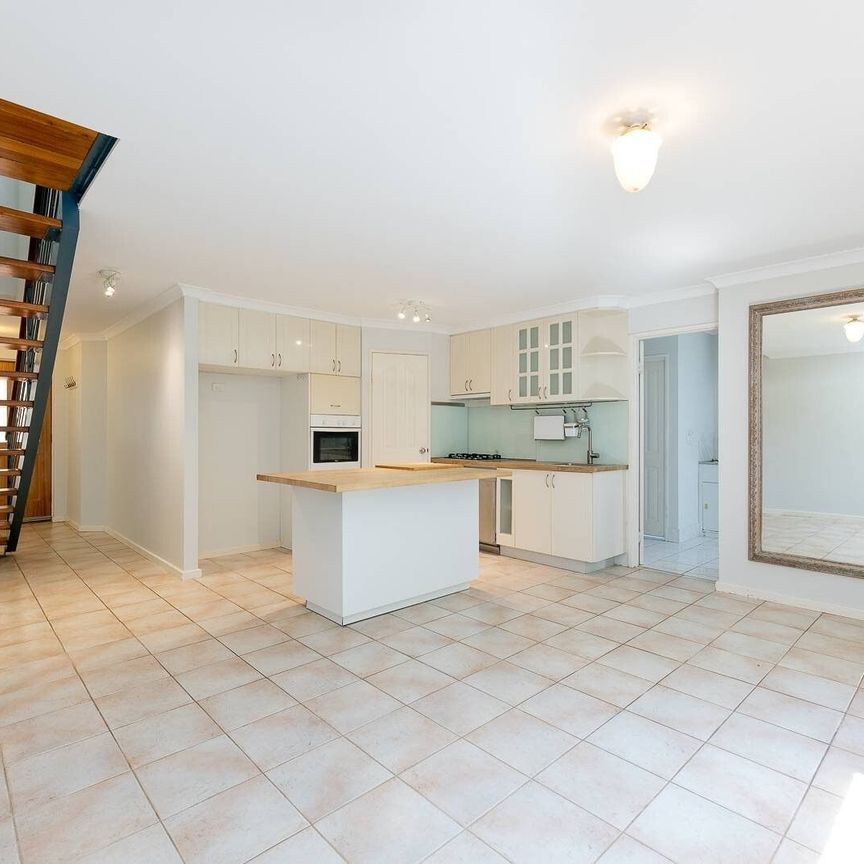 Osborne Park - Photo 1