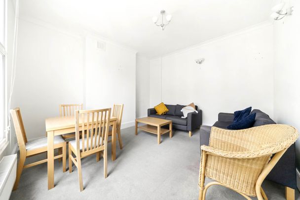 Price £3,300 pcm - Available Now - Furnished - Photo 1