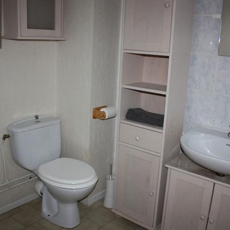 Studio meublé au 1er étage - Photo 3