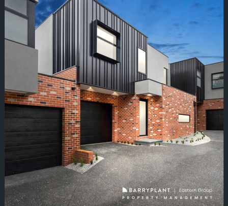 2/16 Ashford Street, Templestowe Lower, Vic 3107 - Photo 1