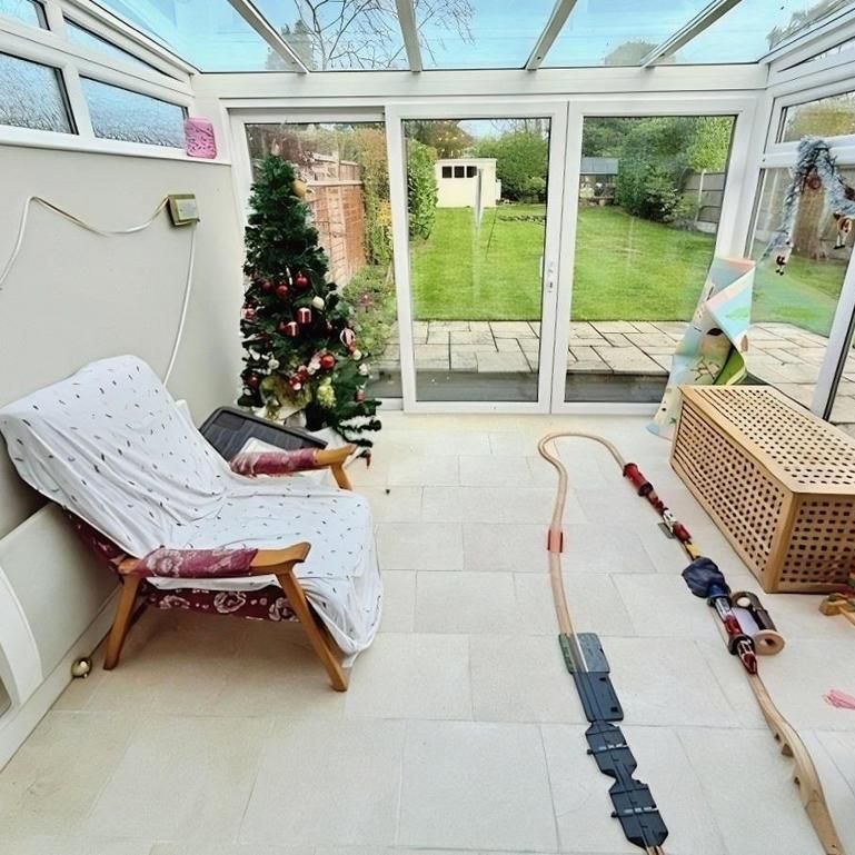 4 bedroom house to rent - Photo 1