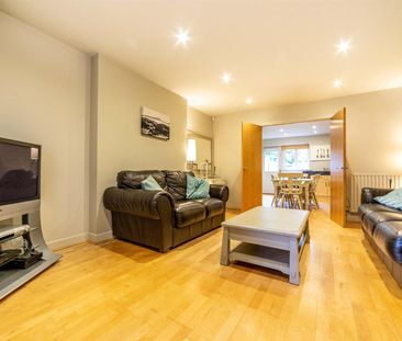 3 bed end of terrace house to rent in Lanesborough Court, Newcastle... - Photo 2