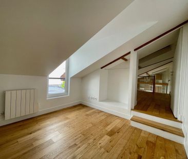 Location Maison Charenton-le-Pont 94220 Bois - Photo 6