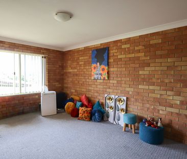 NEAT AND TIDY UNIT - Photo 3