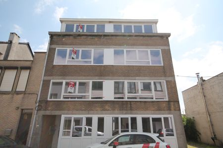 Appartement met een slaapkamer en terras nabij centrum - Foto 3