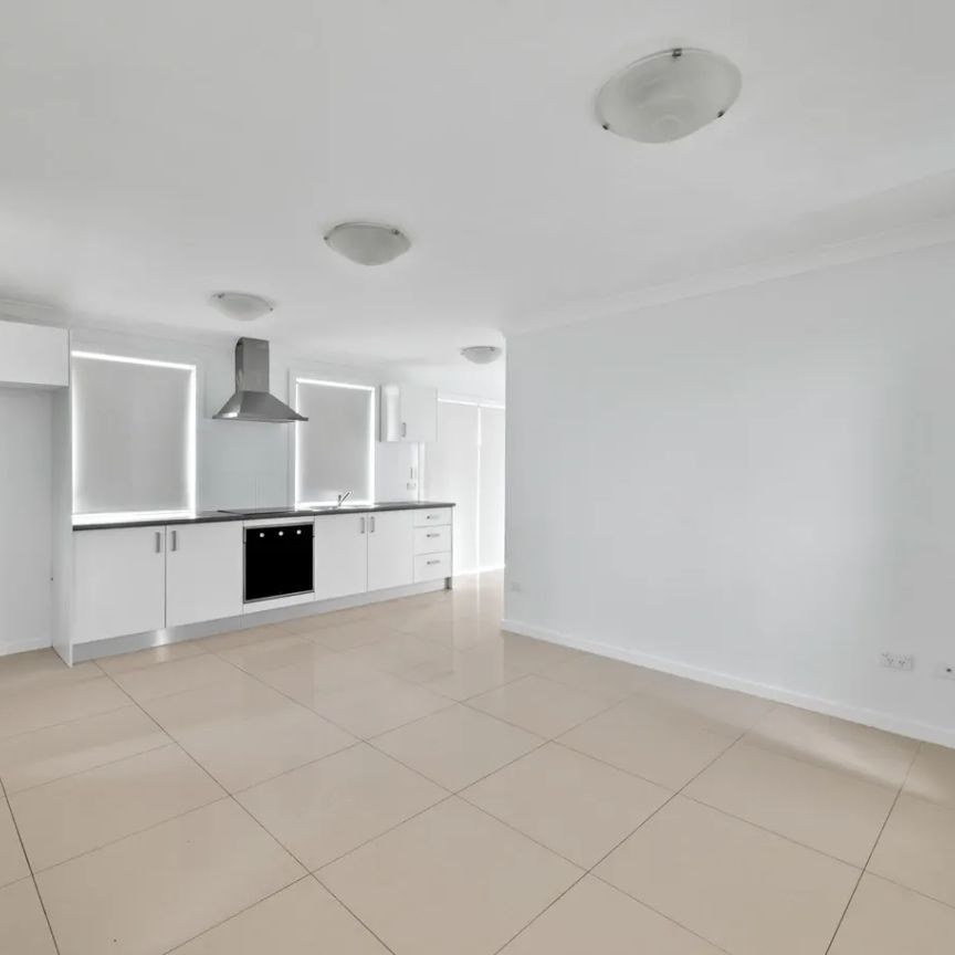 Modern Granny Flat Living - Photo 1