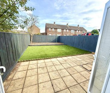 3 bedroom terraced house to rent - Photo 5