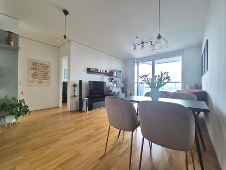 EIN ZUHAUSE ÜBER DER STADT - Photo 4