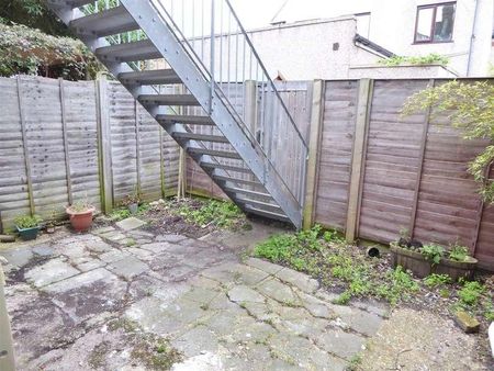 Kettering Street, Wandsworth Borough, SW16 - Photo 2