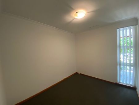 Leased&excl;&excl; - Photo 2