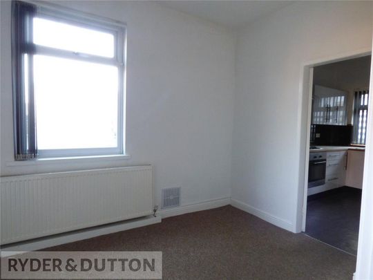 2 bedroom end of terrace house to rent - Photo 1