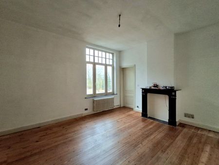 RUIM, INSTAPKLAAR APPARTEMENT MET HOOGWAARDIGE AFWERKING IN RUISELEDE - Foto 4