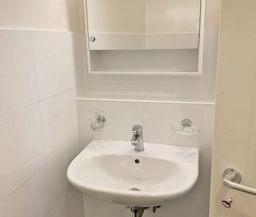 2.5 Zimmer, 35 m², 2. Stock - Photo 6