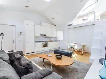 Calle de Salitre, Madrid, Community of Madrid 28012 - Foto 2