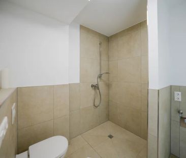 Privatparadies: 3 Zimmer mit Terrasse und eigenem Garten - Photo 4