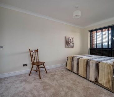 23 Balmoral Court, Belfast, BT9 7GR - Photo 6