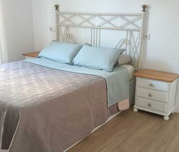 Alquiler de piso en Zona Pueblo - Photo 3