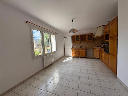Location maison 5 pièces - 127.57m² à Saint jacques de thouars (79100) - Photo 2