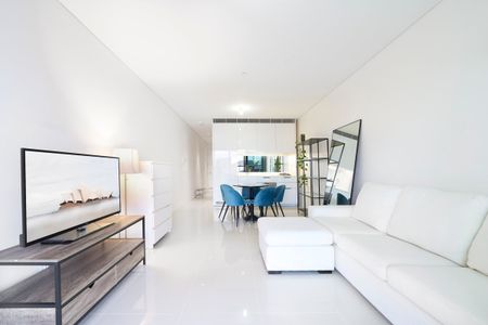 Quality Furnished I Level 10 I City View - Photo 2