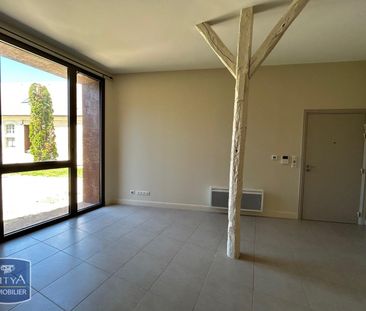 Location Appartement 2 pièces 48m² FONTENAY LE COMTE 85200 - Photo 1