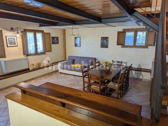 Appartamento in villa viale Trasimeno 100, Magione - Photo 1