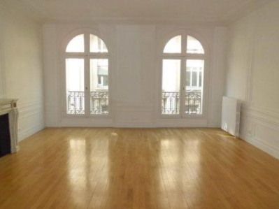 Appartement • Clichy-Trinité - Photo 5