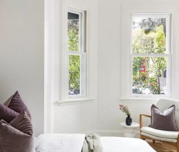 Newly renovated home in prime locale - Photo 5