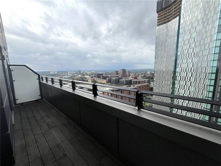 2 bedroom apartment to rent - Photo 4