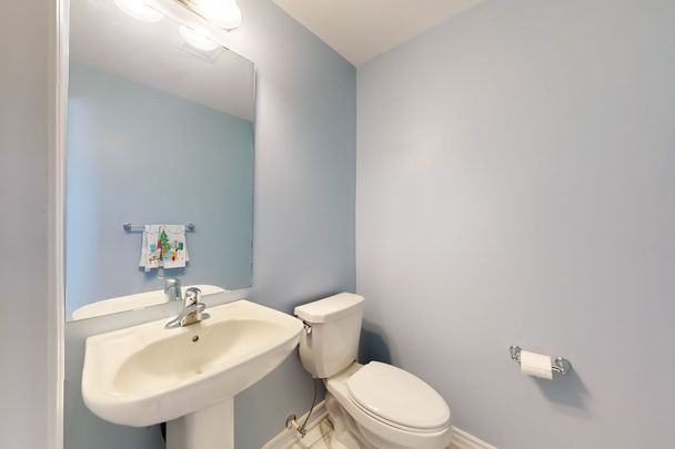 For Lease - 9 Bretlon Street, Brampton, Ontario - Photo 1