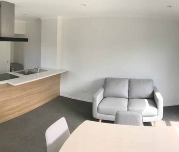 Modern Studio Close to Uni - Photo 2