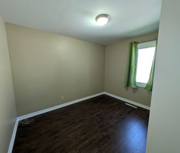 For Lease - 157 Bessborough Drive, Georgina, Ontario - Photo 5