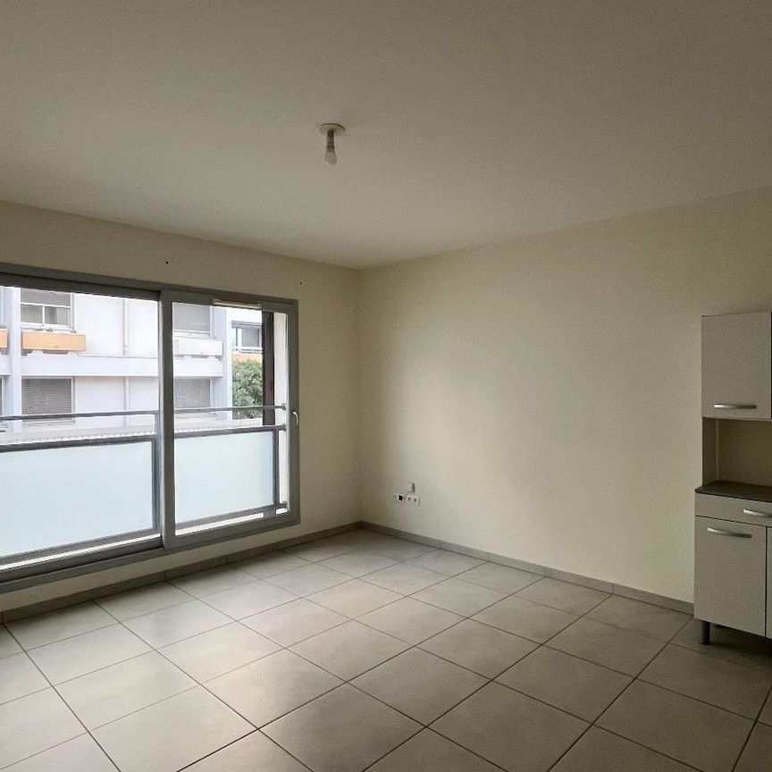 Location Appartement 2 pièces 44m² CHAMALIERES 63400 - Photo 1