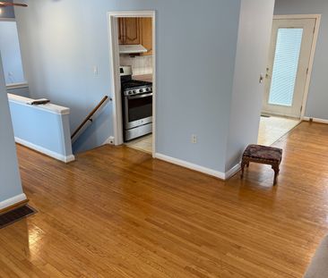 For Lease - 5 Lawrence Crescent Unit# Upper, Brampton, Ontario - Photo 6