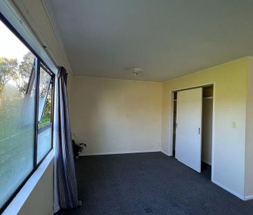 Quiet Rural Living with country view - Photo 4