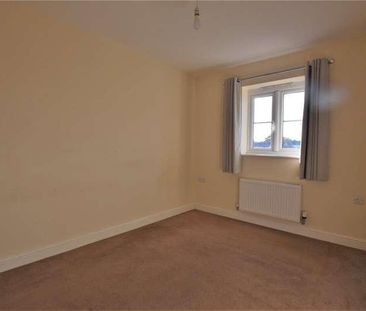 St Nicholas Park, Newport, TF10 - Photo 2