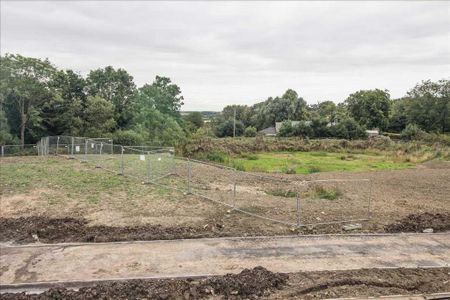 2 bedroom semi-detached house to rent - Photo 2