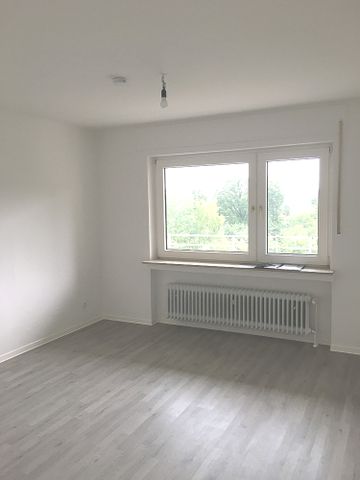 Zauberhafte Dachgeschoss-Wohnung sucht netten Mieter! - Foto 4