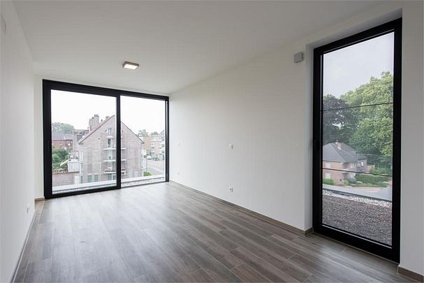 RECENT PENTHOUSE 150M² MET 2 SLP EN RUIM TERRAS VAN 80 m² NABIJ CENTRUM. - Foto 1