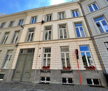 🌿 Rustig wonen in hartje centrum – 2 slpk appartement bij Sint-Mich... - Photo 4