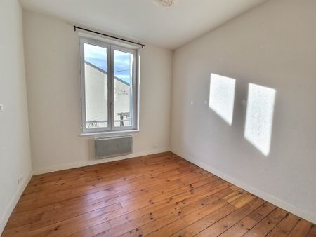 Location Appartement 2 pièces 41m² CLERMONT FERRAND 63000 - Photo 2