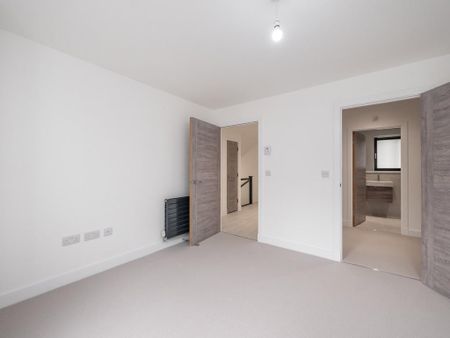 2 bedroom terraced house to rent - Photo 4
