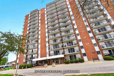 For Lease - 8591 Riverside Drive Unit# 410, Windsor, Ontario - Photo 2