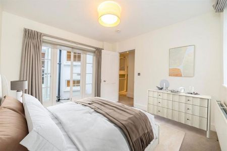 3 bedroom flat to rent - Photo 3