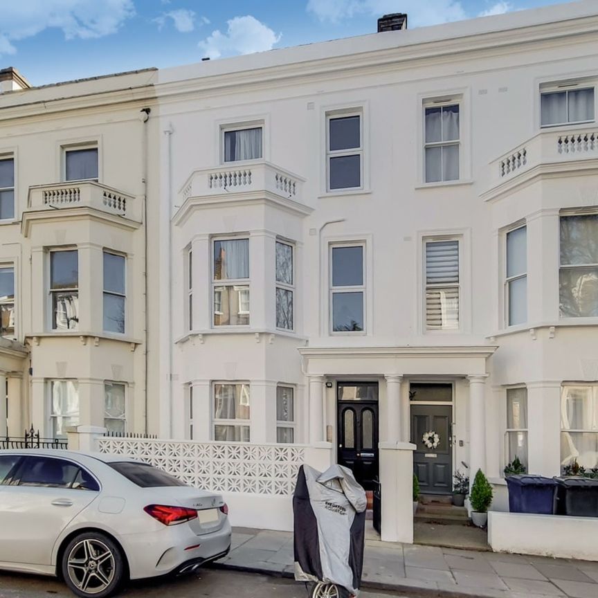 Studio Flat, Birkbeck Road, W3 - Photo 1