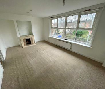 3 bedroom maisonette to rent Albert Terrace, Eastbourne, BN21 - Photo 1