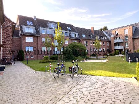 Alt Garstedt - Beim Alten Rathaus - gepflege Dachwohnung mit Küchenzeile, Laminat, Duschbad, 3.OG - Foto 5