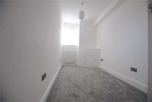 Woodlands Court, Wood Vale, Forest Hill, London - Photo 1