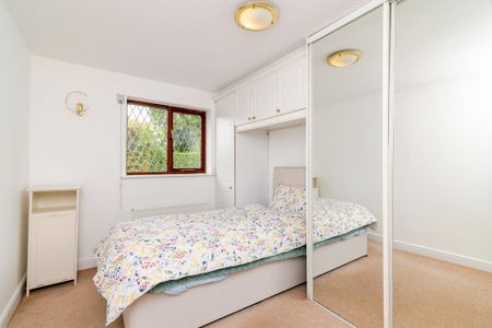 4 bedroom bungalow to rent - Photo 4