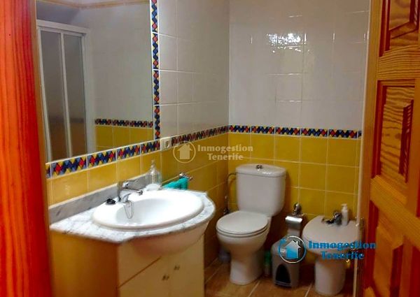 ** To rent 1 bedroom beach front house in Las Galletas