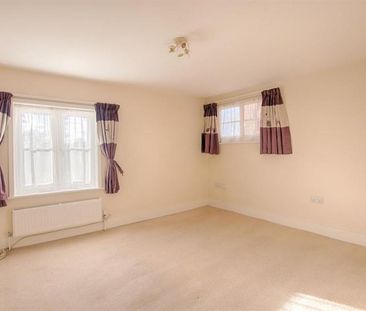 Hatfield Heath, Bishops Stortford, Herts - Photo 2